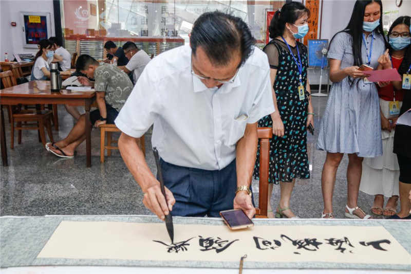 图片9.jpg