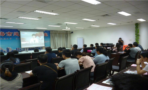 北海市“道德讲堂”（第23期）在北海市图书馆举办