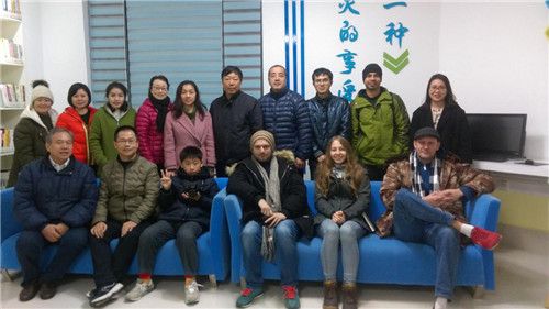 北海市外语角带您和国际友人一起感受“科技带来的变化”