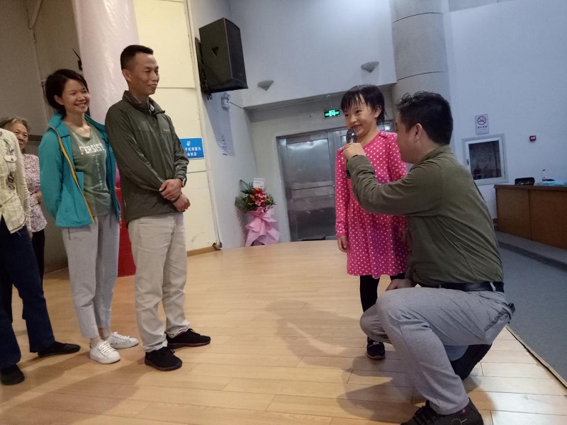 北海市图书馆举办珠城书友会公益讲座第五十六期亲子家庭教育专场活动