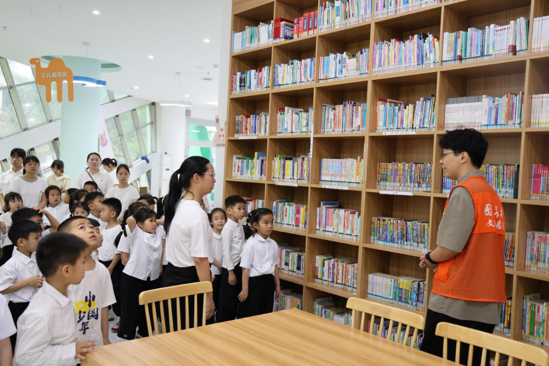 书香润童心・阅读伴成长——北海市图书馆国际儿童图书日系列活动