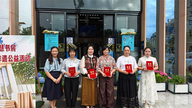 合浦廉州广场城市智慧书房开启社会力量合作运营新模式